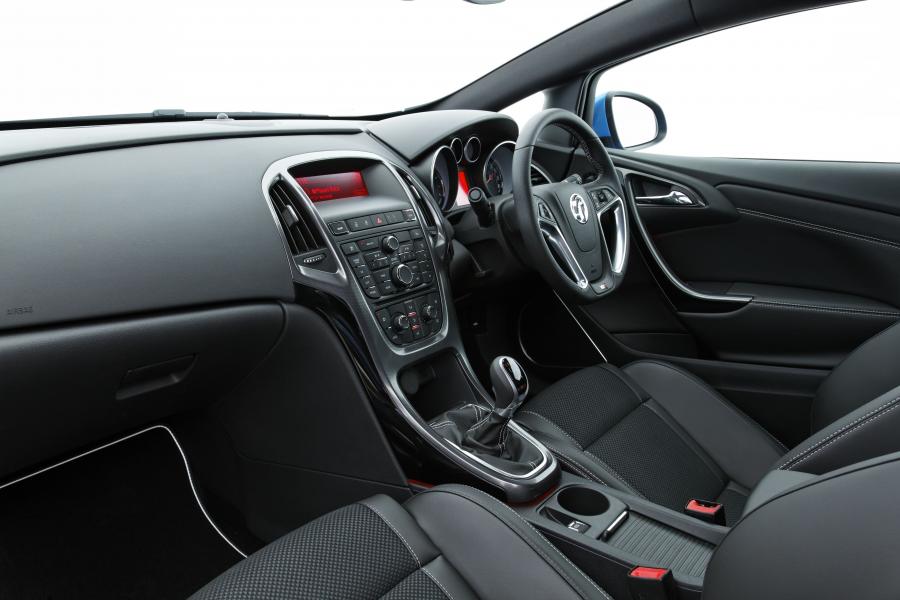  Vauxhall Astra VXR 2012 года  (фото 197 из 274)